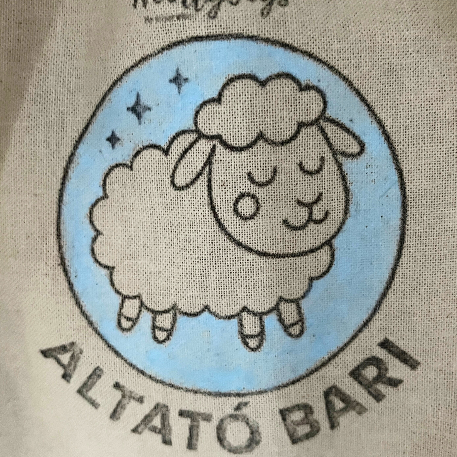 Altató Bari - az okos altató eszköz - világos gyapjú
