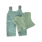 Felhő - Türkiz nadrágban választott pólóban