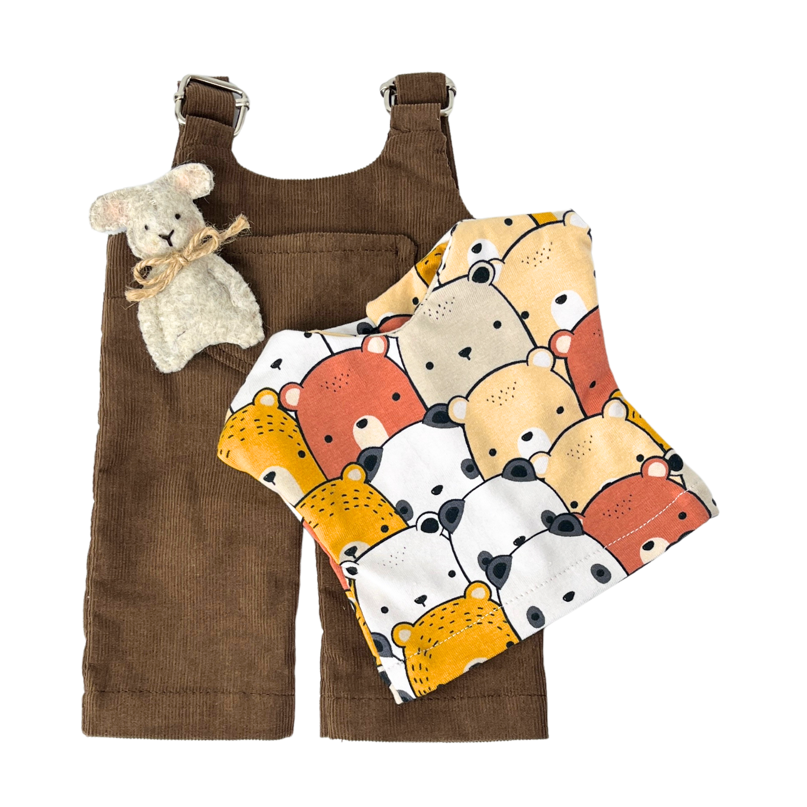 Felhő - Barna nadrágban választott pólóban