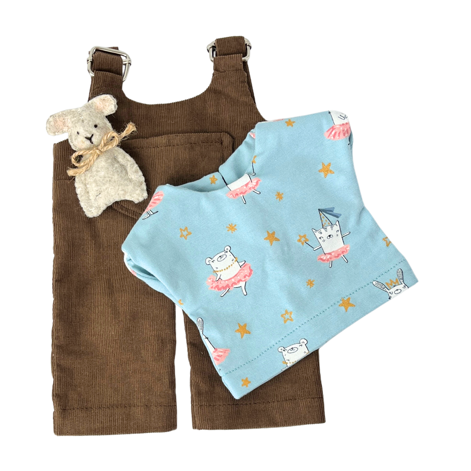 Felhő - Barna nadrágban választott pólóban