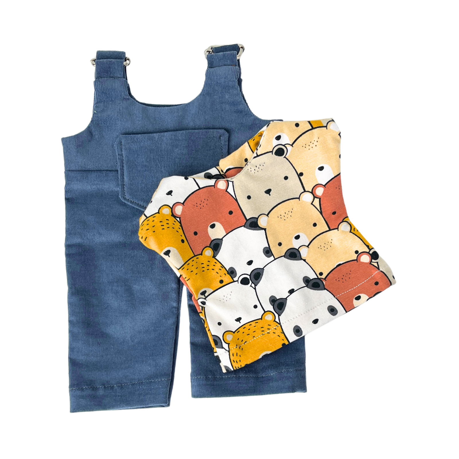 Felhő - Farmerkék nadrágban választott pólóban