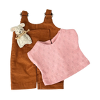 Felhő - Rozsda nadrágban választott pólóban