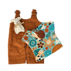 Felhő - Rozsda nadrágban választott pólóban