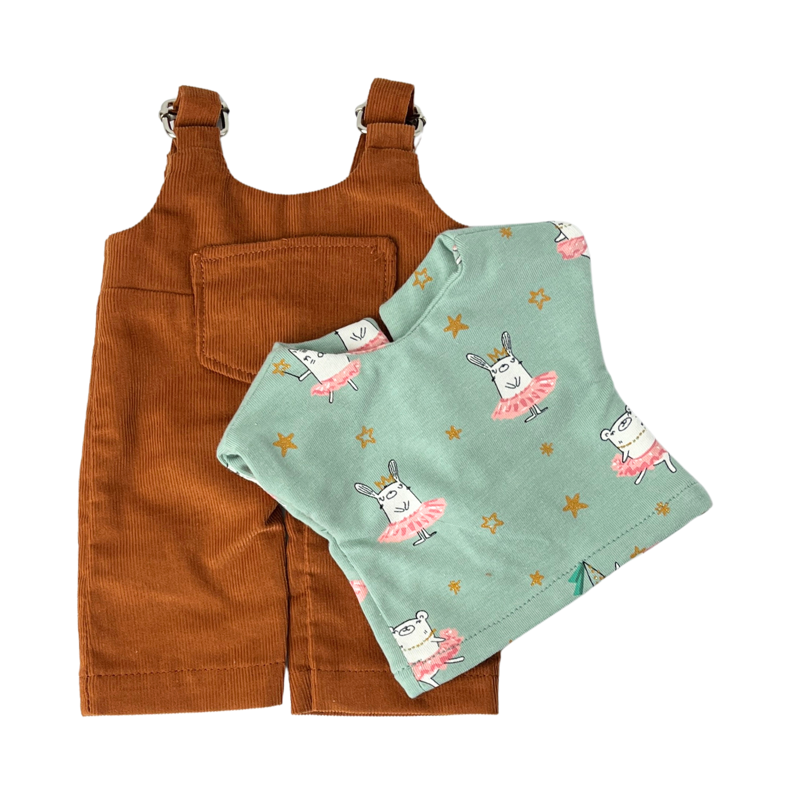 Felhő - Rozsda nadrágban választott pólóban