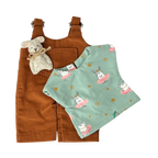 Felhő - Rozsda nadrágban választott pólóban