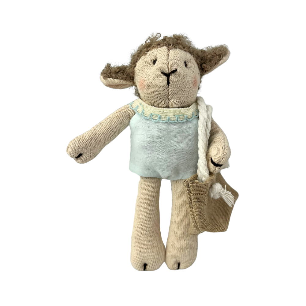 Felhőcske - a strandoló lány